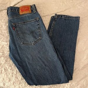 Levi’s 502 jeans